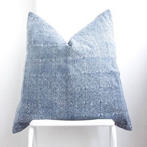 Hmong pillow set